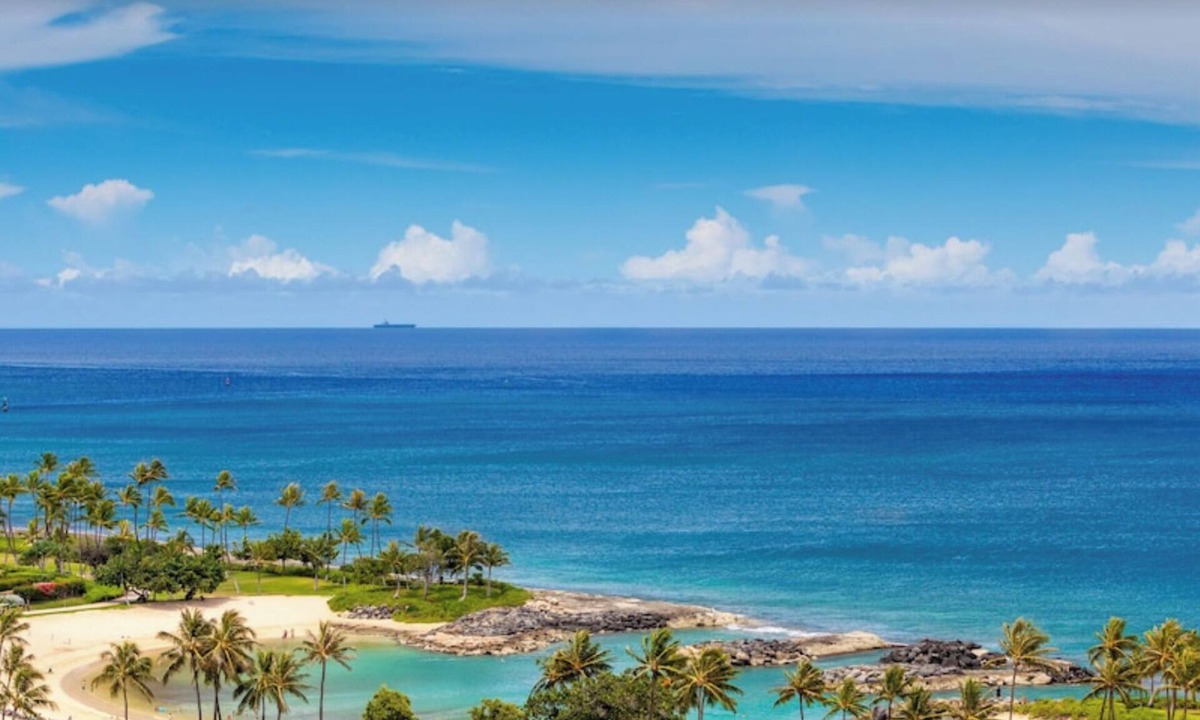 Ko Olina Condo | 15th Floor Ko Olina Penthouse with Breathtaking Views from Secluded Lanai