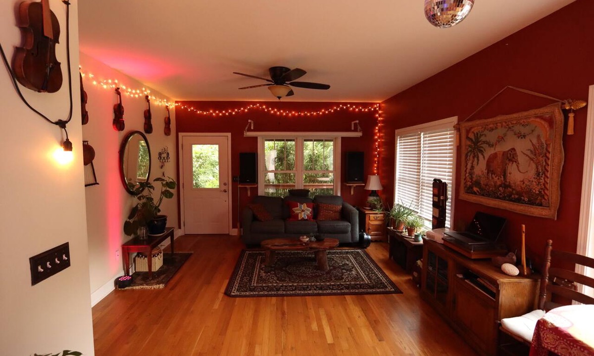 Asheville House | 2-bedroom house in West Asheville with cool AC and charm