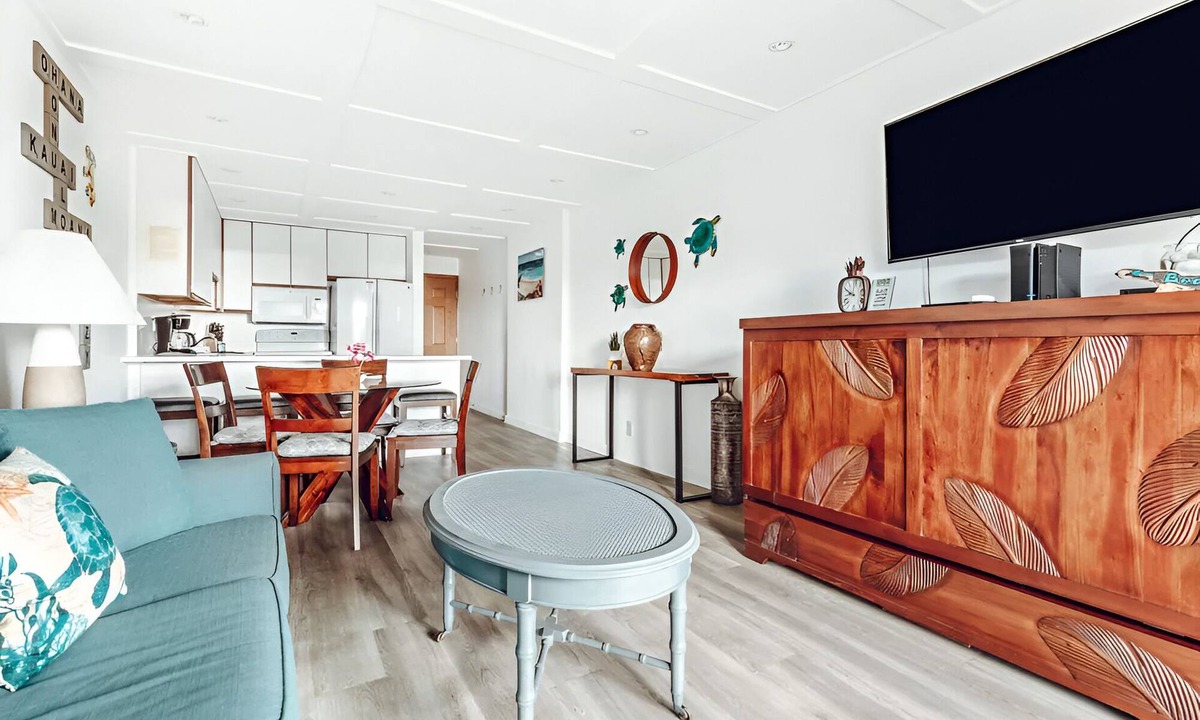 Nawiliwili Apartment | 2BR Unit | Walk to Kalapaki Beach – Onsite Pool, Tennis & Easy Access to Dining