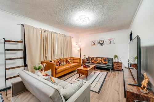 Marietta House | 5 Mi to Town: Pet-Friendly Retreat in Marietta!