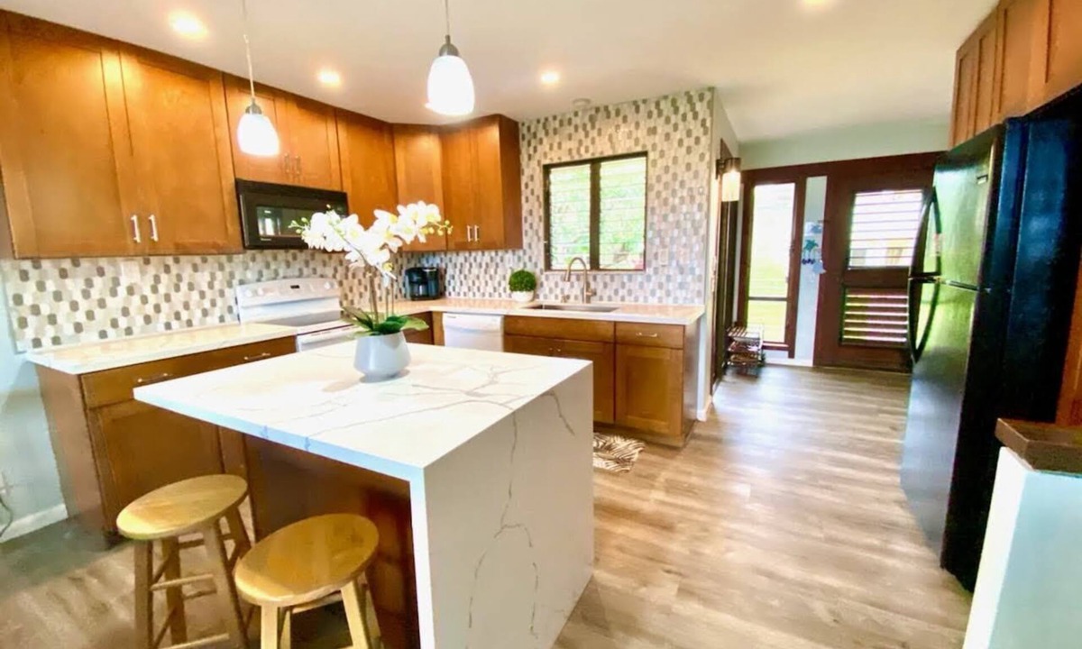 Poipu Condo | A/C Luxury Poipu Beach Condo 506