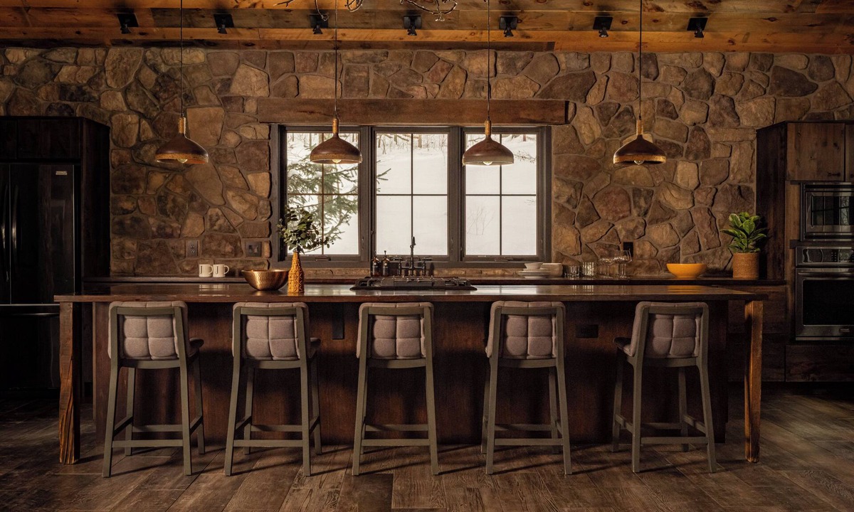 Newtonville Cabin | A stunning, modern Lodge with rustic charm at June Farms!