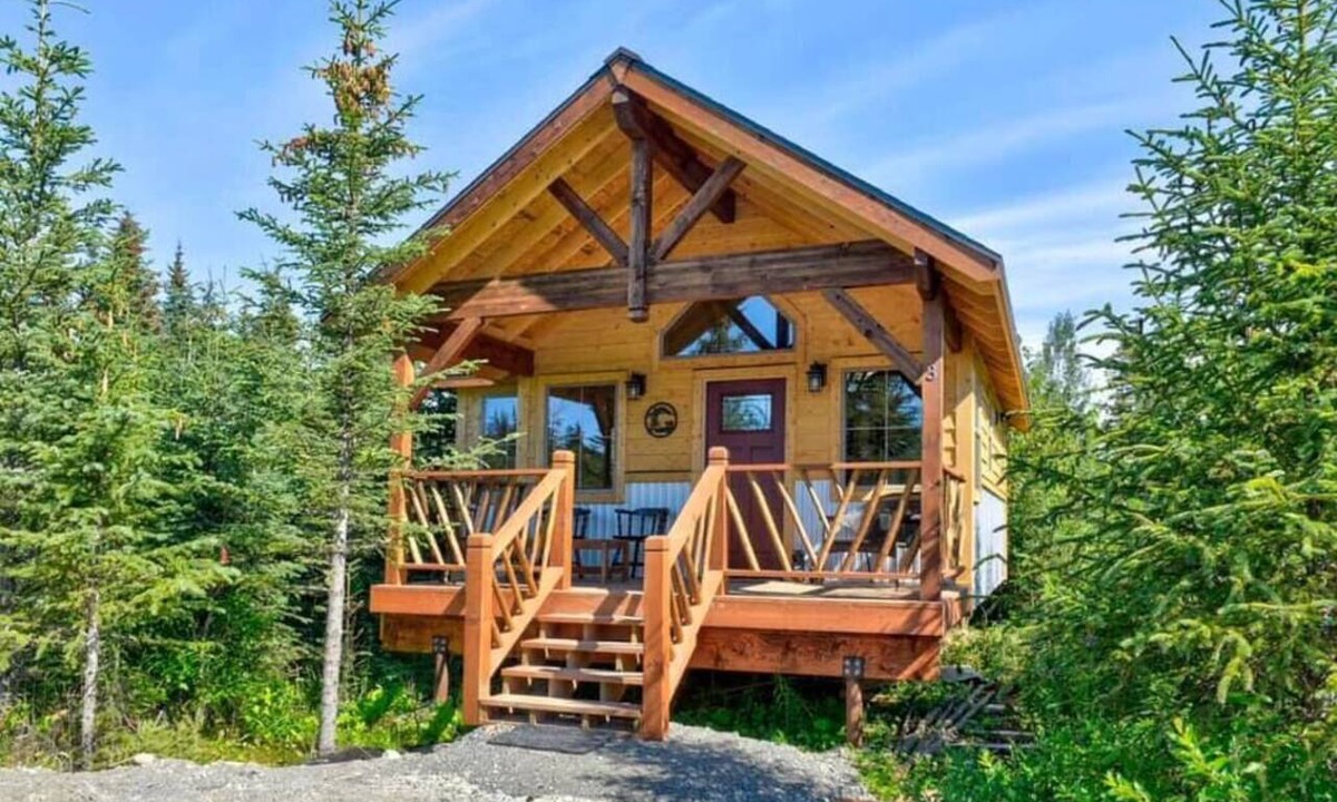 Anchor Point House | A Woodland Cottage-Fireweed Meadows Vacation Rental
