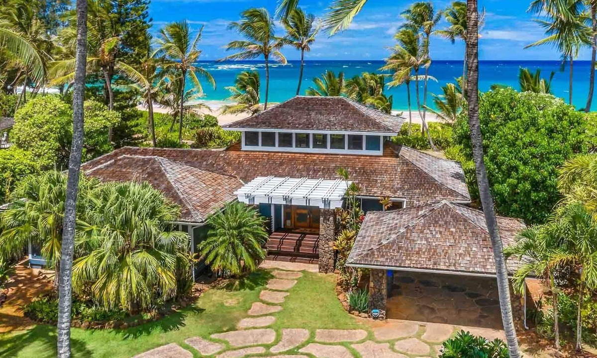 Anahola House | Anahola Beach Hale By Parrish Kauai - luxury on the beach with AC