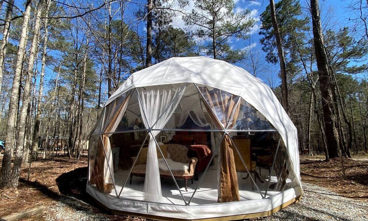 Lake Oconee Cabin | Artistic Dome Haven Nestled in the Woods near Lake Oconee, Georgia