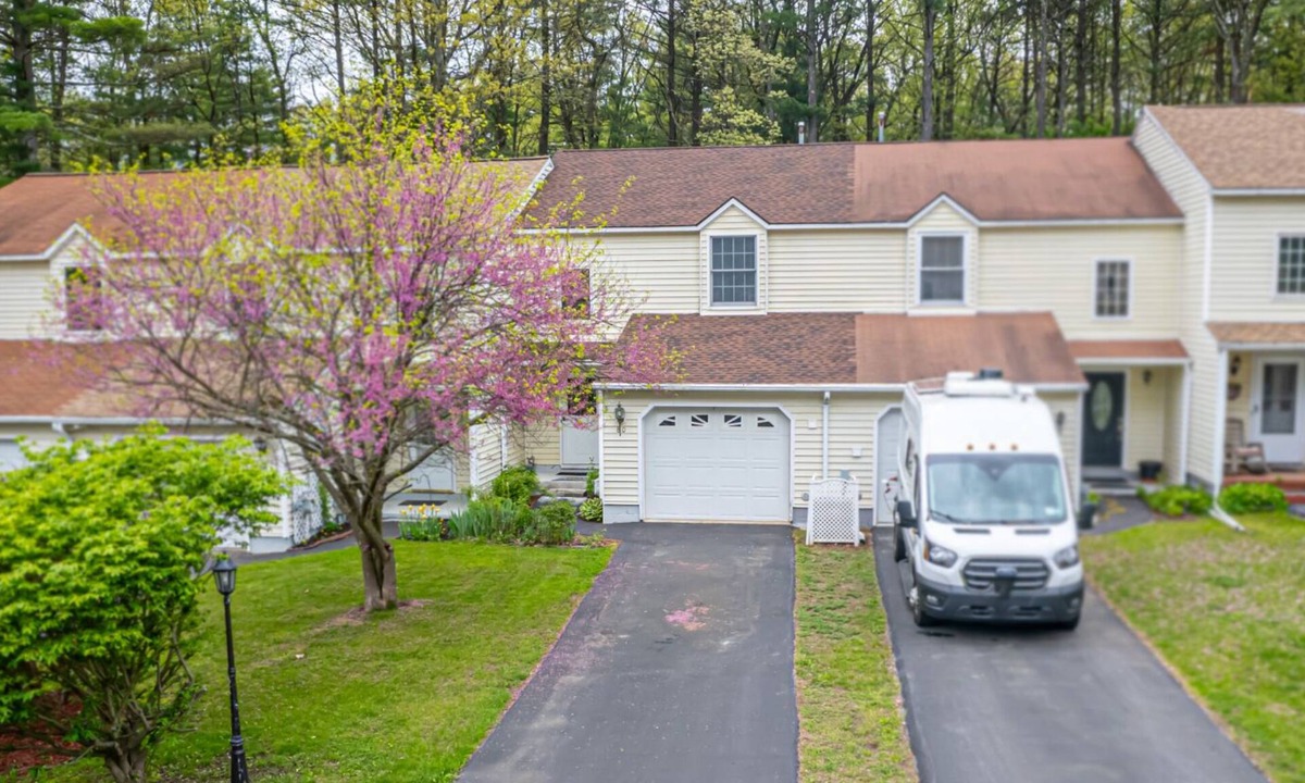 Ballston Spa House | Ballston Spa Townhome