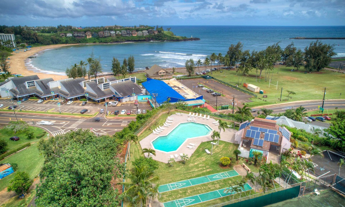 Banyan Harbor Resort | Nawiliwili