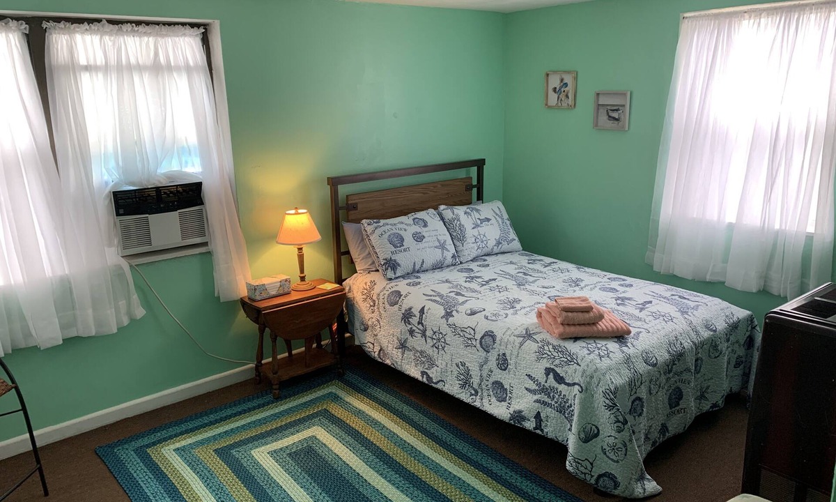 Cottage Line Apartment | Beach Side Studio #5 - Pet Friendly, WiFi, Off-Street Parking, Large Smart TV
