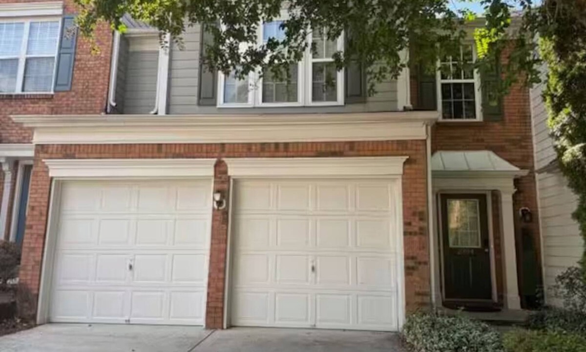 Gwinnett Place House | Beautiful and cozy house in Duluth!