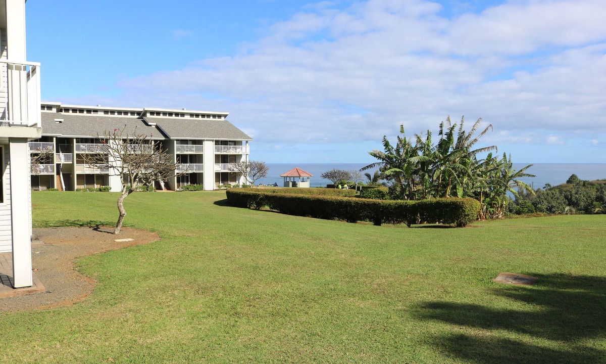 Princeville Condo | Beautiful Condo Overlooking the Pacific Ocean