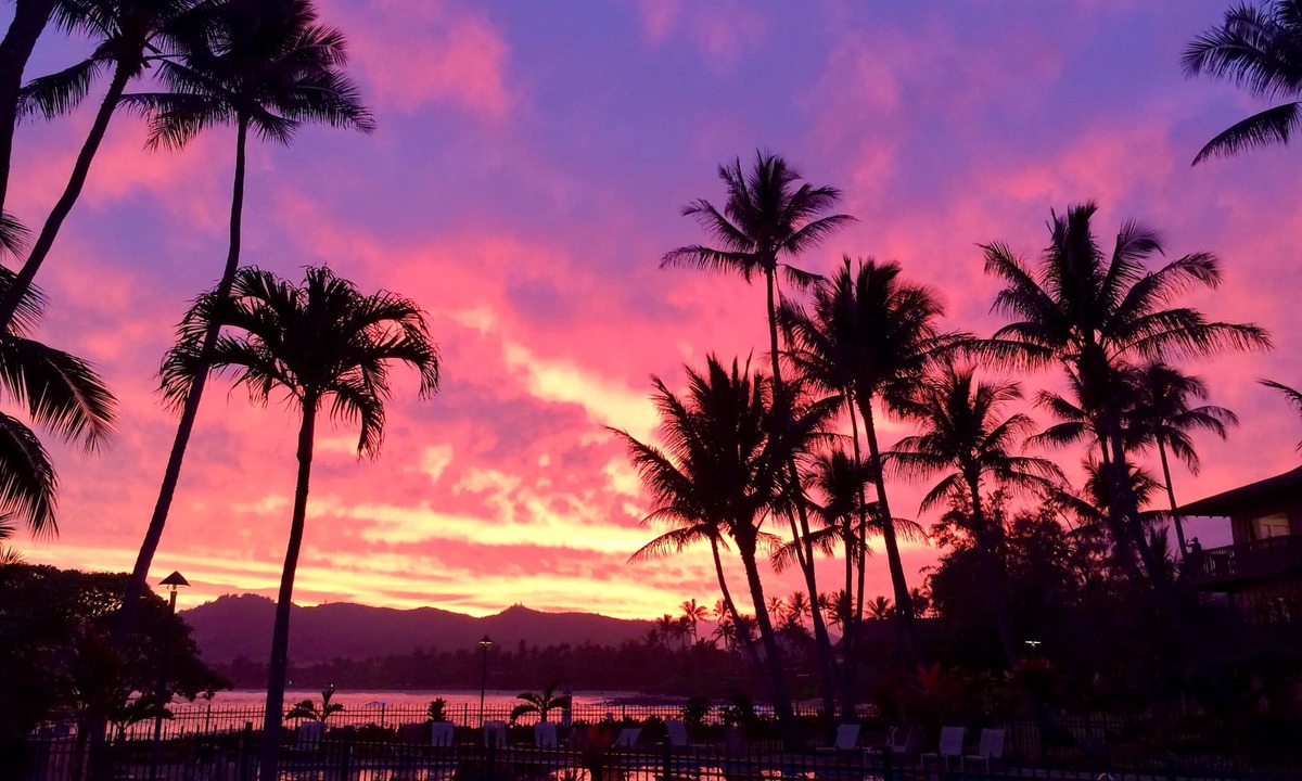 Wailua Condo | Beautiful Lae Nani Unit 112 Oceanfront One Bedroom Condo Coconut Coast Wailua.