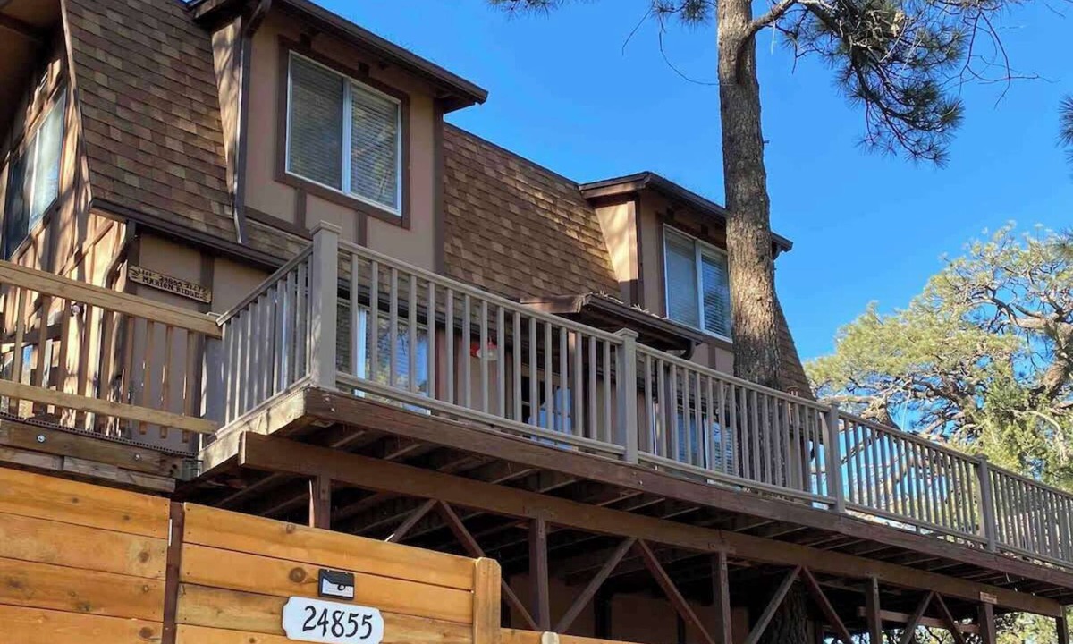 Pine Cove Cabin | Blissfully Wild - with Hot Tub & pets are welcome