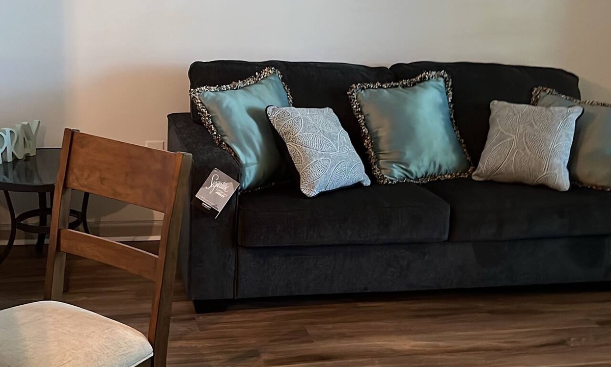 Westside Apartment | Bright apartment with AC in Downtown Atlanta Neighborhood Free Parking