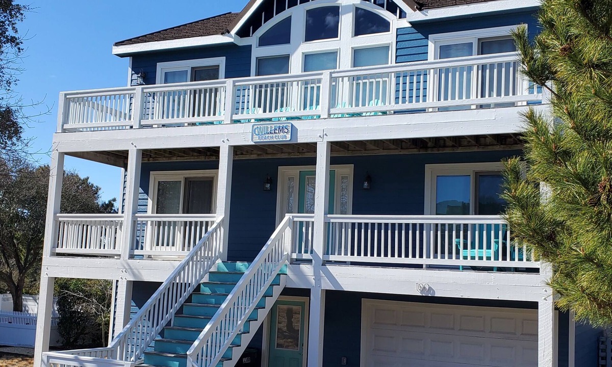 Sea Acres House | Bring your dog to Duck - Updated Four Seasons family friendly home!