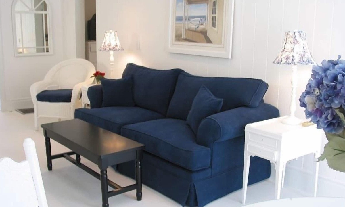 Huntington Beach House | 'Charming Beach Cottage' 2 Blocks to Beach, With Hot Tub, Bikes and Surf Boards