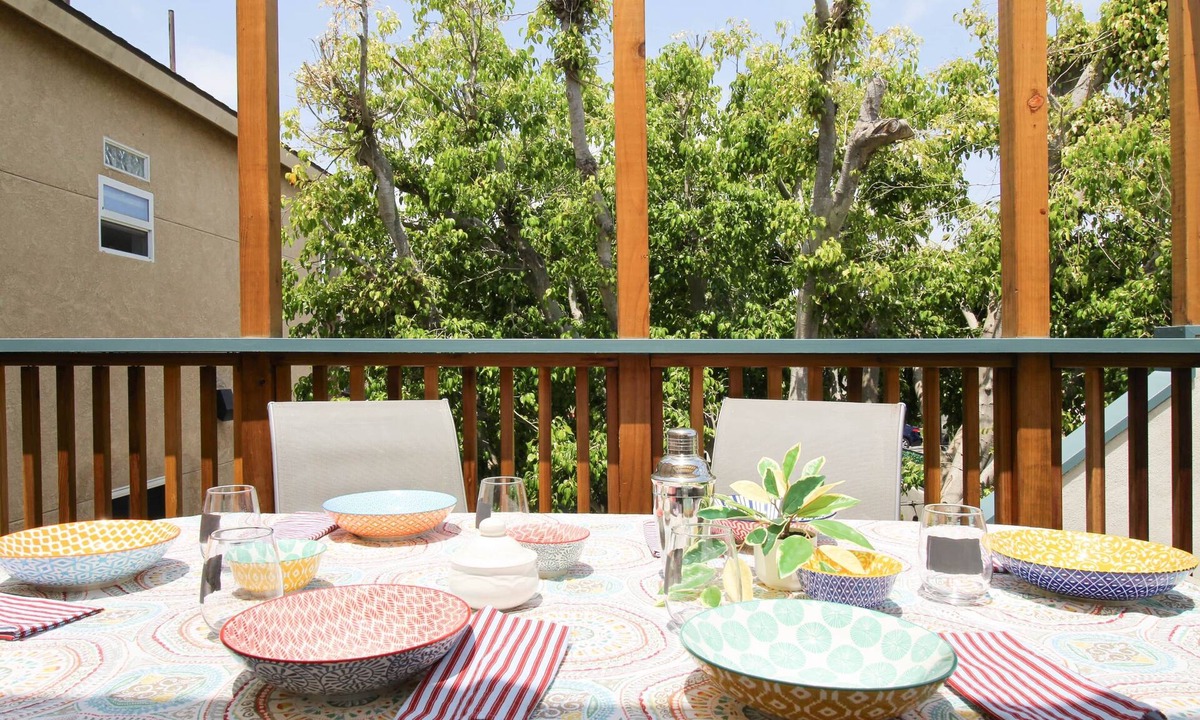 Old Towne House | Charming Beach Home w/Garden Oasis