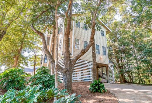 Tuckahoe House | Christie - Duck, Tuckahoe, Soundside, 600 Yds to Beach, Community Pool, Tennis, Pier, Pets OK, Flex Stays