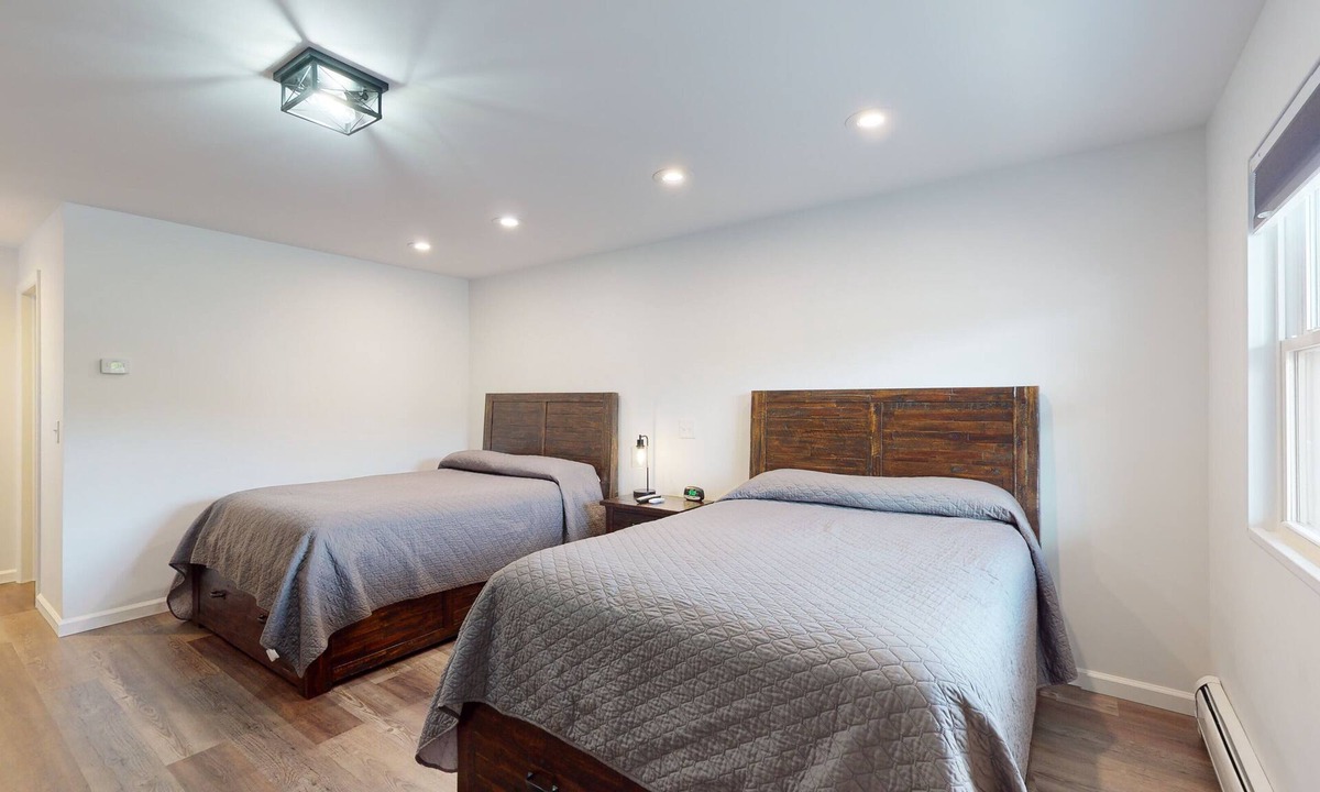 North Lake George Hotel | Circle Court Motel