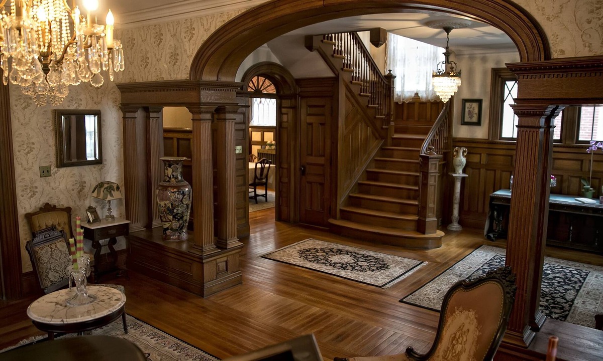 Saratoga Springs Bed & Breakfast | Circular Manor Bed and Breakfast