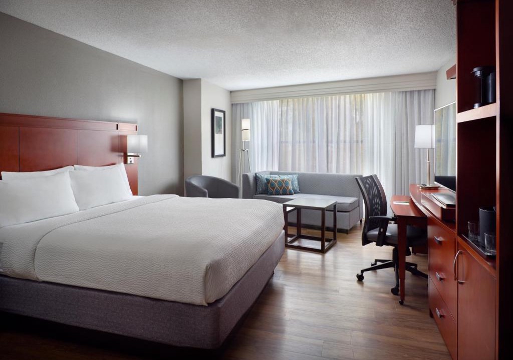 Downtown Decatur Hotel | Courtyard Atlanta Decatur Downtown/Emory