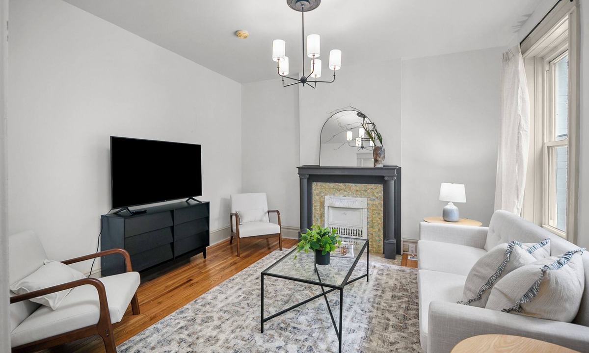 Shaw Apartment | Cozy & Modern 2BR Apartment in the Heart of St. Louis
