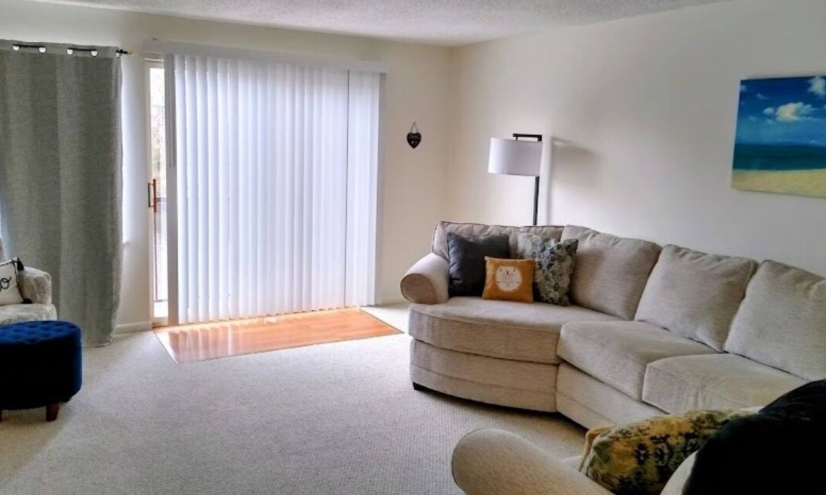 Salisbury Condo | Cozy Waterfront Eastern Shore Condo