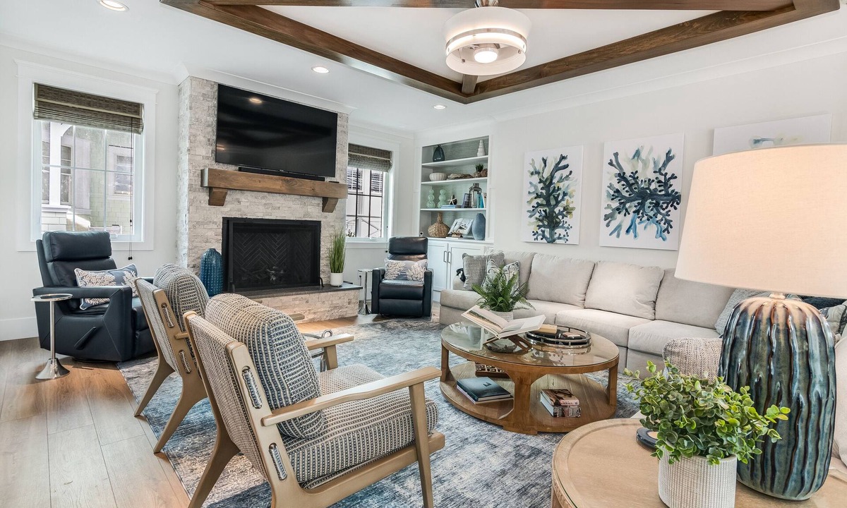 Cape Fear Station House | Custom build home with major upgrades; screened in porch and two newer golf carts.