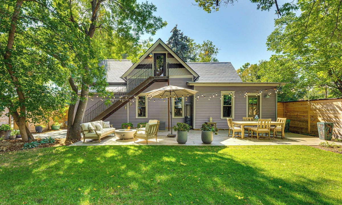 Berthoud House | Downtown Walkability - 'The Purple House'