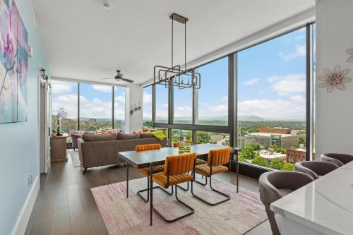 Downtown Asheville House | Endless Sunset Retreat | Arras Vacation Rentals