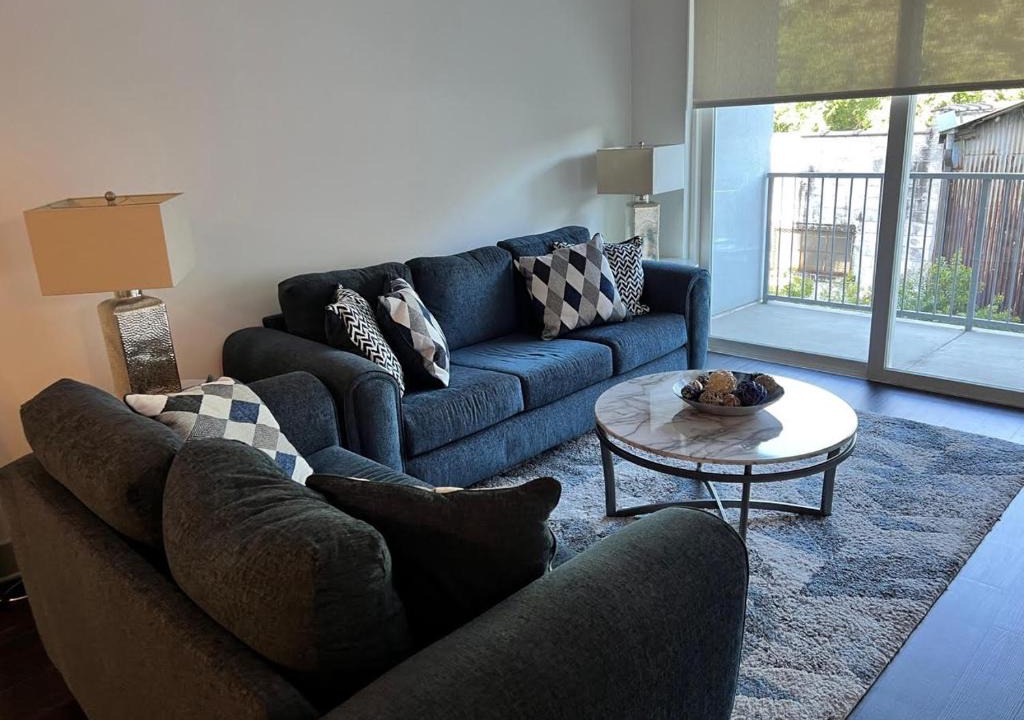 Inman Park Apartment | Enjoy the Beltline and Ponce City Market in the heart of Atlanta!
