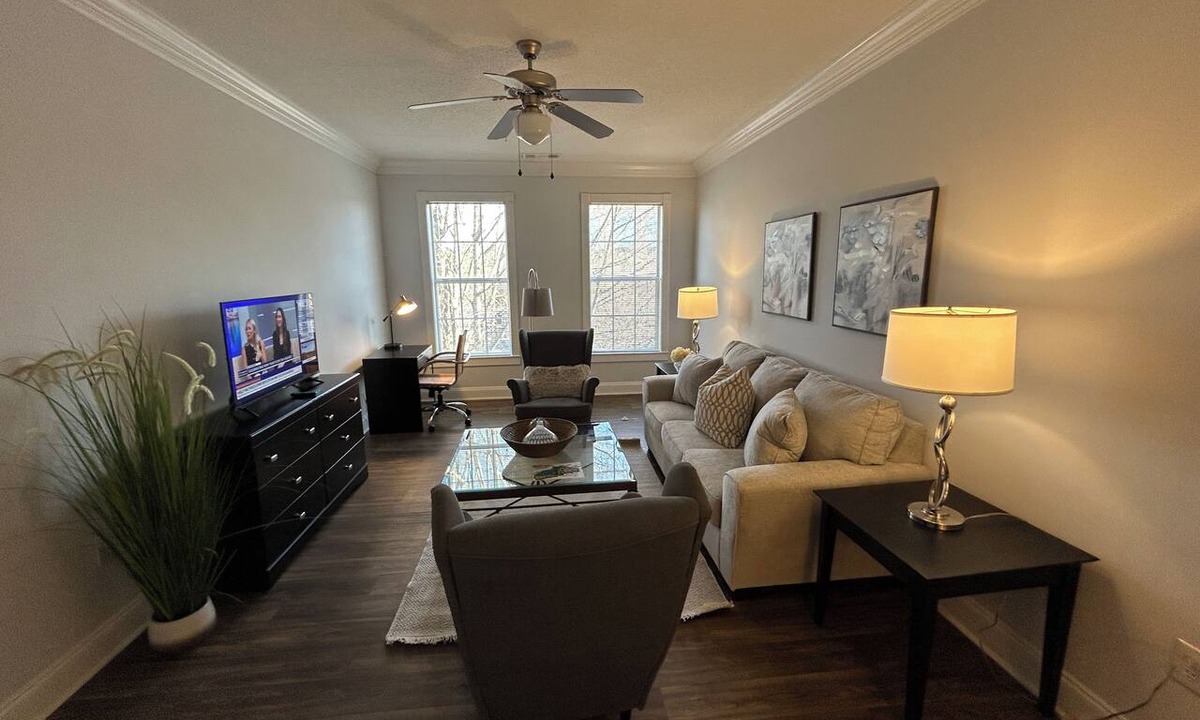 Alpharetta Apartment | Fabulous One Bedroom/One Bath Fully Furnished Apt in Alpharetta