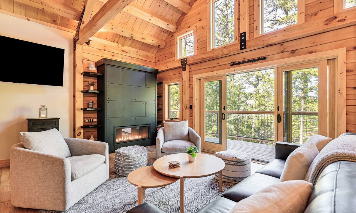 Chestertown Cabin | Family-Friendly 3BR — Lake Views, Summer Retreat & Adirondack Adventures