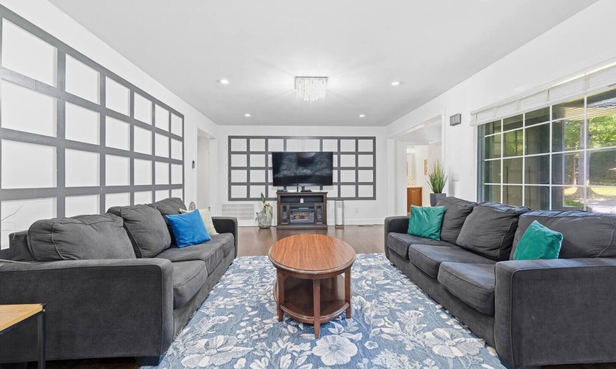 North Buckhead House | FIFA World Cup HQ | Luxury 8BR Buckhead Estate