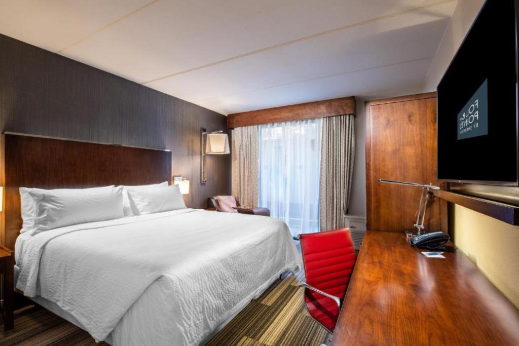 East Point Hotel | Four Points by Sheraton Atlanta Airport West