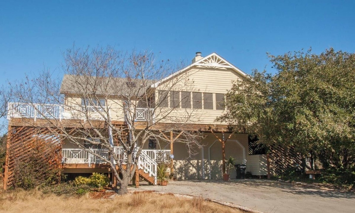Tuckahoe House | FUNNY DUCK - 4 BR Oceanside Home w/Private Pool