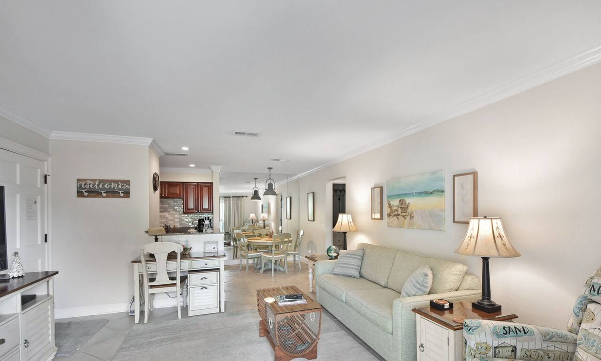 Demere Park Condo | Ground floor, 1 bed/1 bath - pup friendly Ocean Walk!