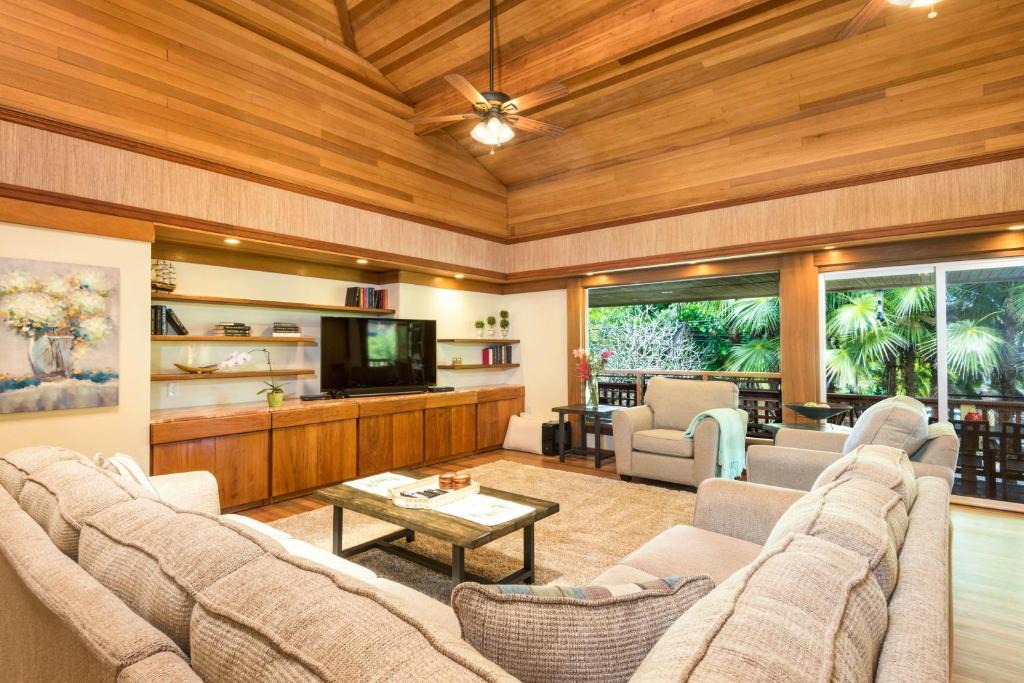 Kilauea House | Hale La'Au Pohaku TVNC#4255