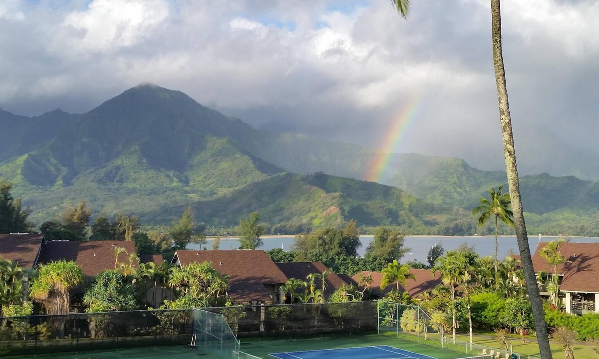 Princeville Apartment | Hanalei Bay RESORT 2312 259.00 Oct28-Nov1 BlowOutSaleBeachFront 10 Star Reviews!