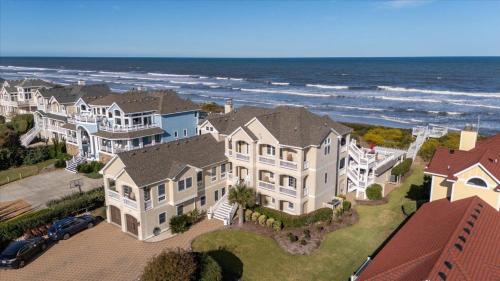Pine Island House | Heels in the Sand