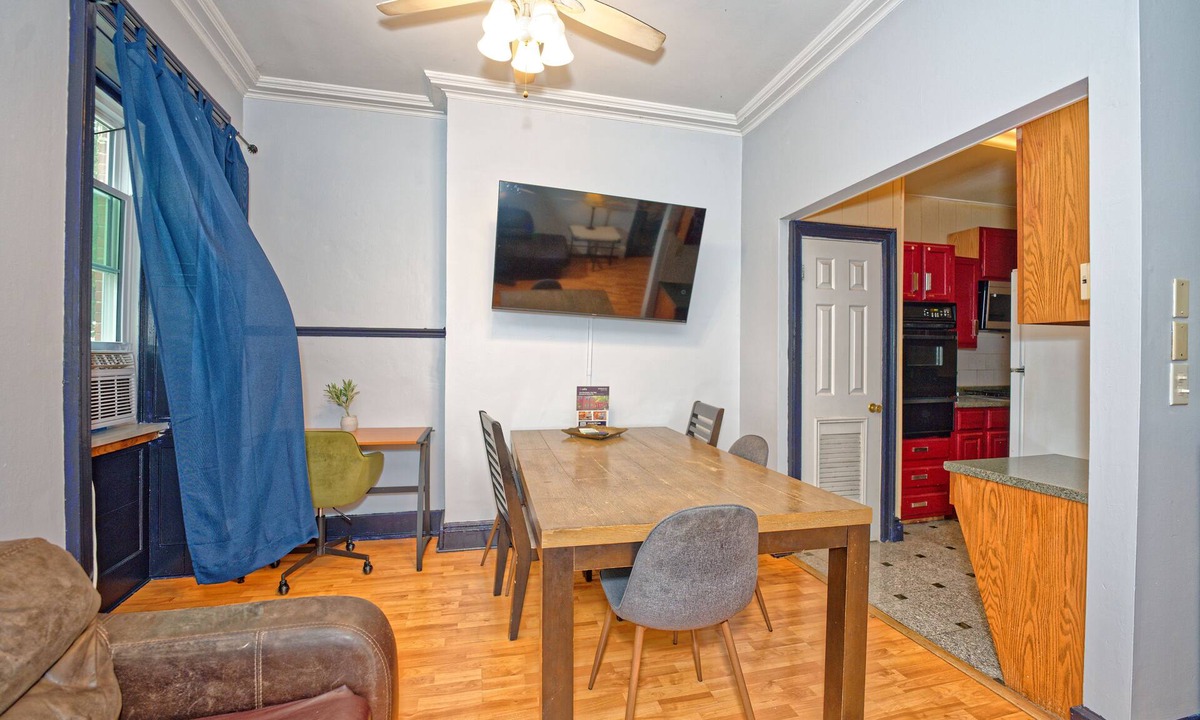 Downtown Albany Apartment | ✨Historic Full Amenities 2BR Apt @Downtown Albany