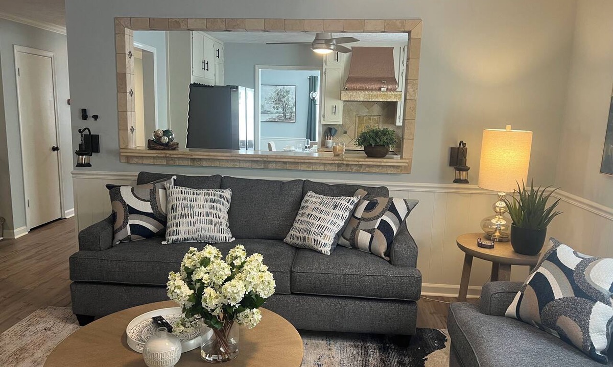 Dacula House | In Dacula, super clean 4-bedroom home in a warm, welcoming community.