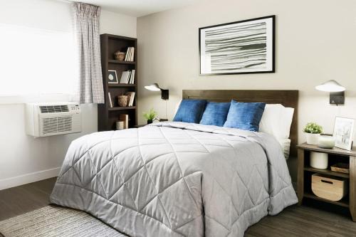 Valdosta Hotel | InTown Suites Extended Stay Valdosta GA