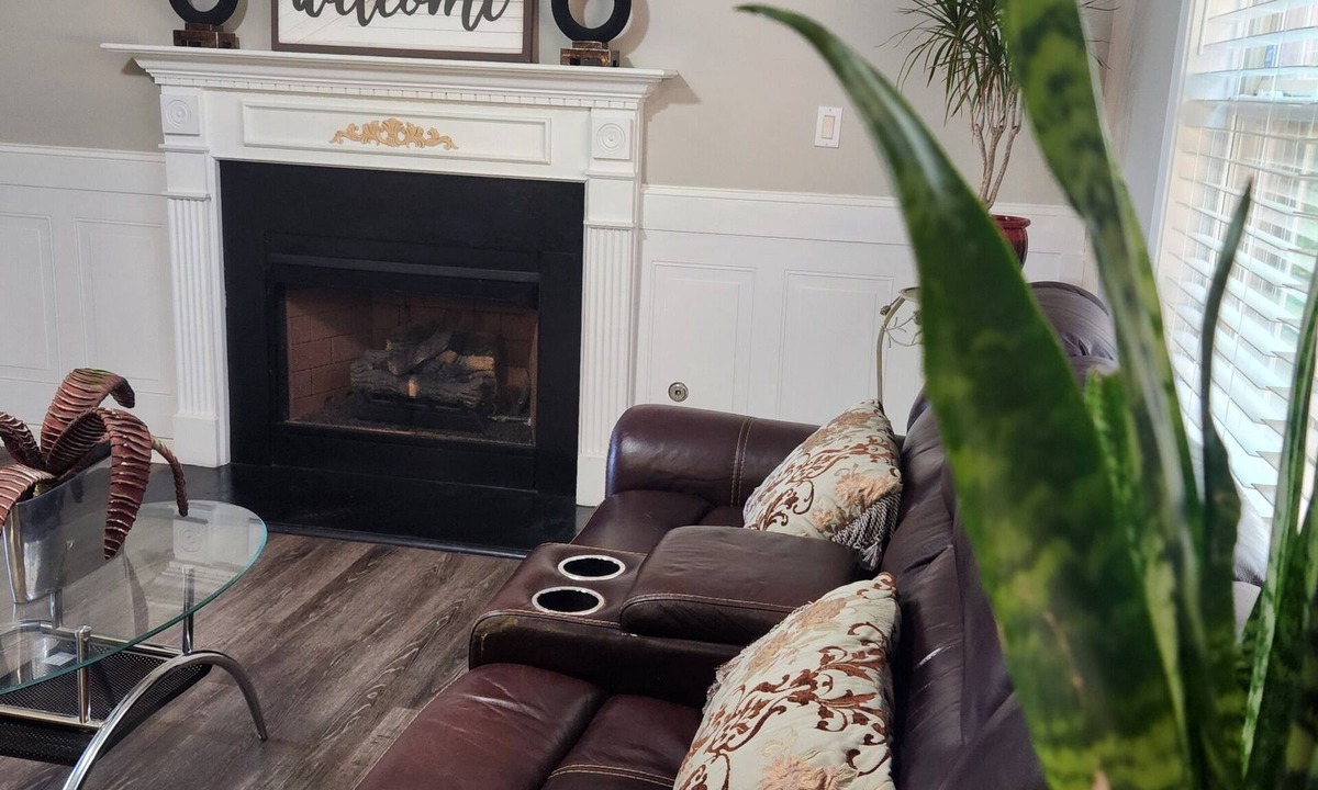 McDonough House | It's All About Time
