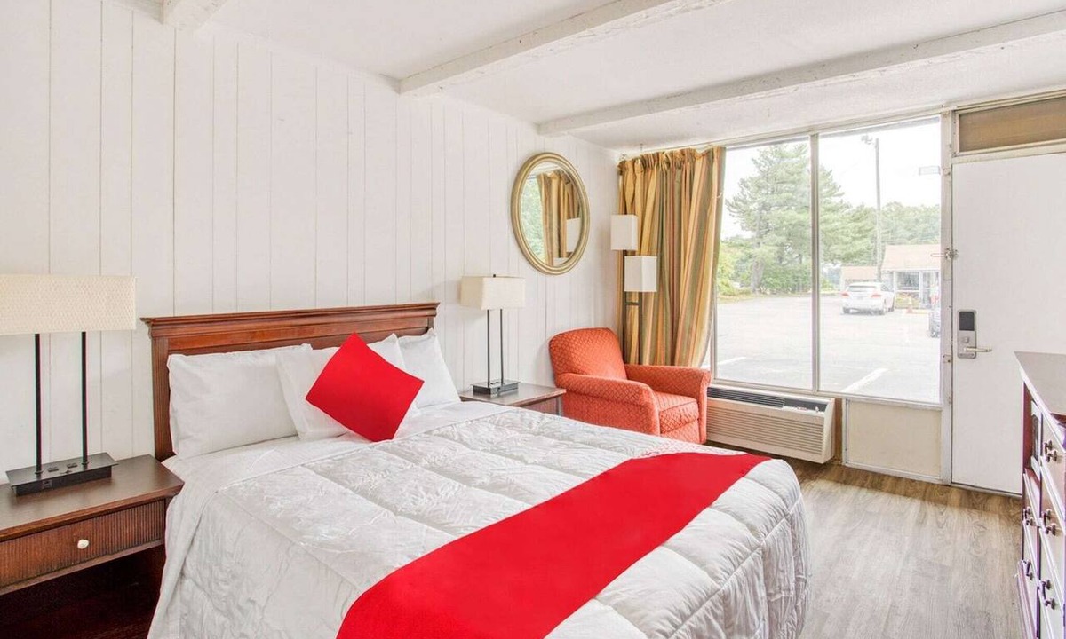 Kernersville Apartment | Kernersville NC | Queen Bed|Smk