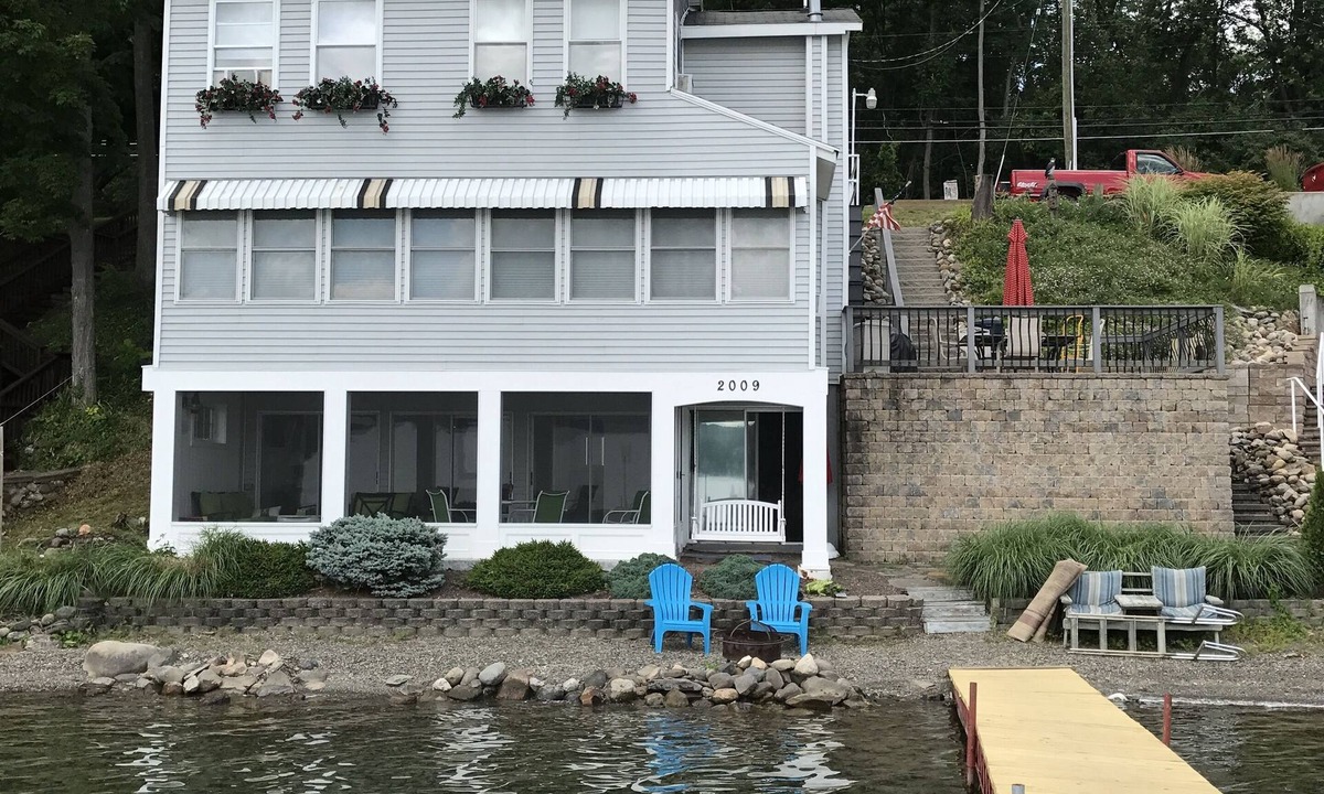 Town of Jerusalem House | Keuka Lake House in Penn Yan, NY
