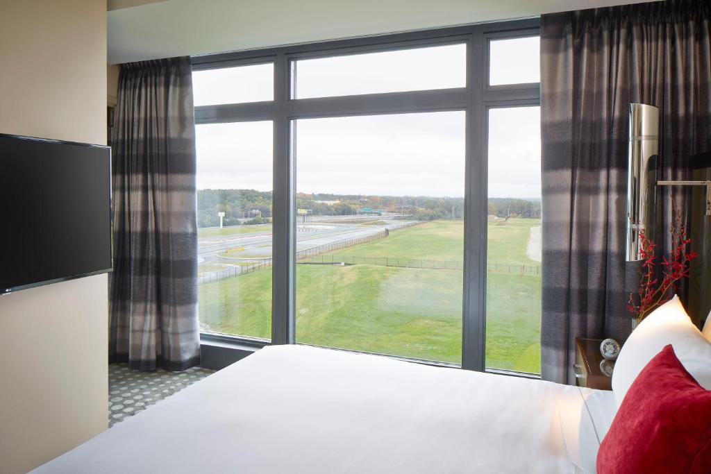 Hapeville Hotel | Kimpton Overland Hotel - Atlanta Airport by IHG
