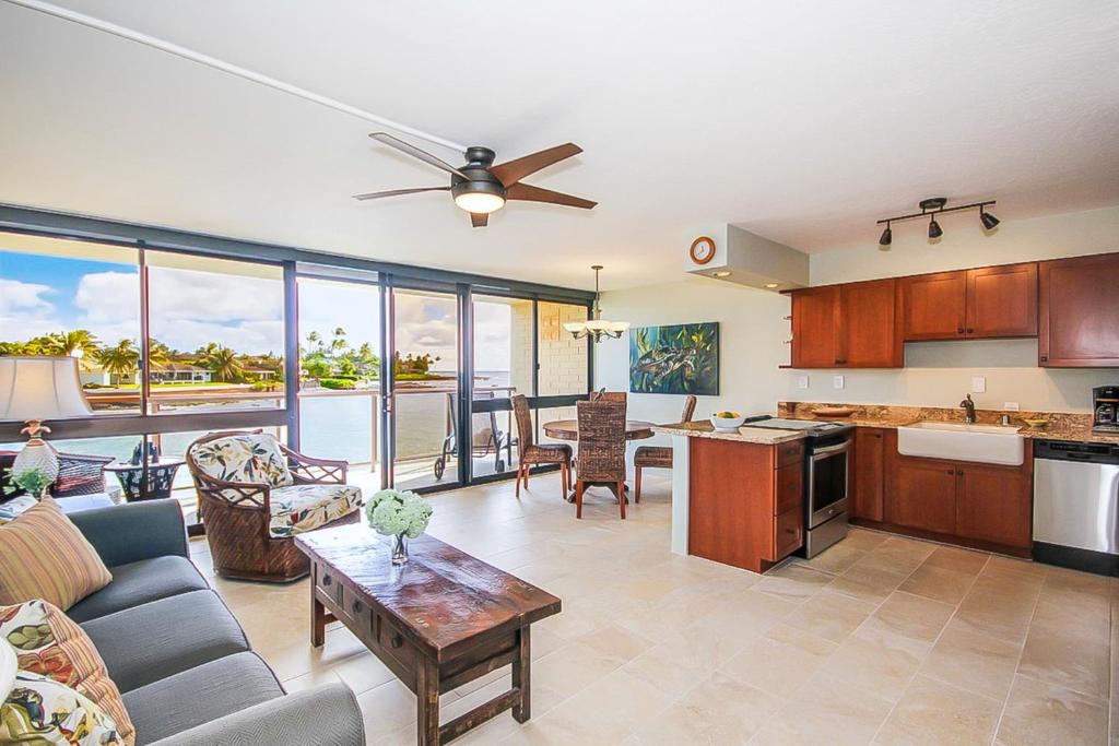 Poipu Apartment | Kuhio Shores 208