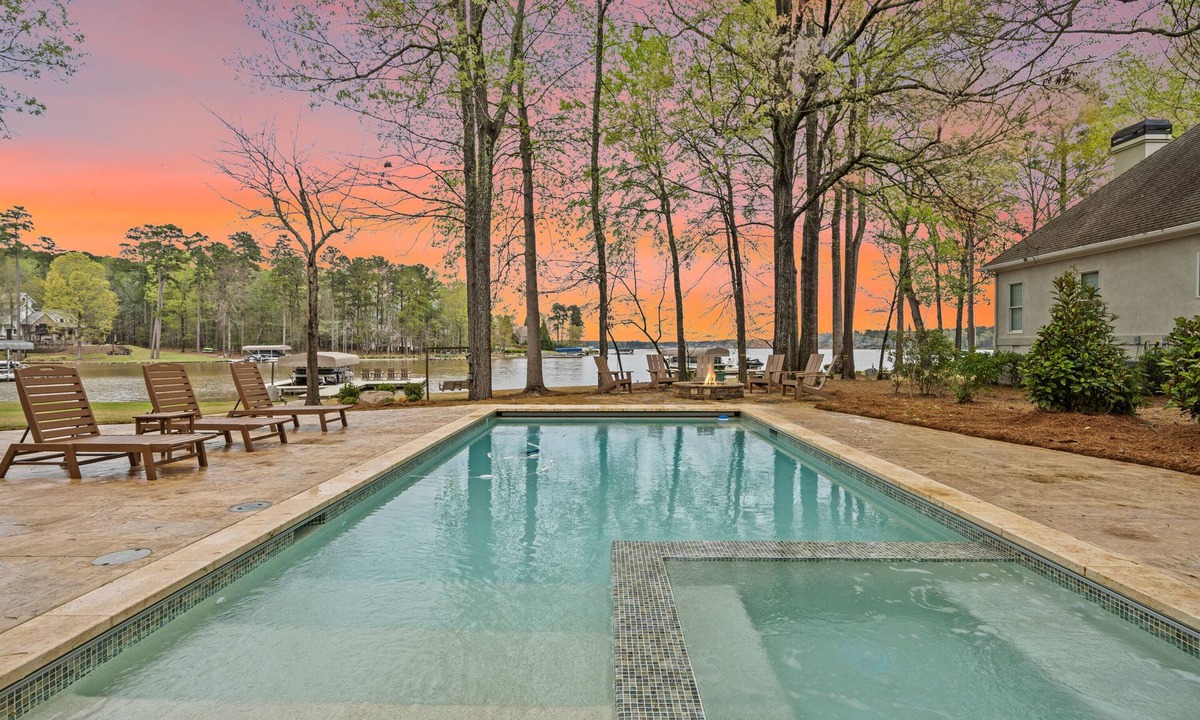 Eatonton House | Lakefront with Pool, Hot tub, Pontoon Boat & Movie Theatre