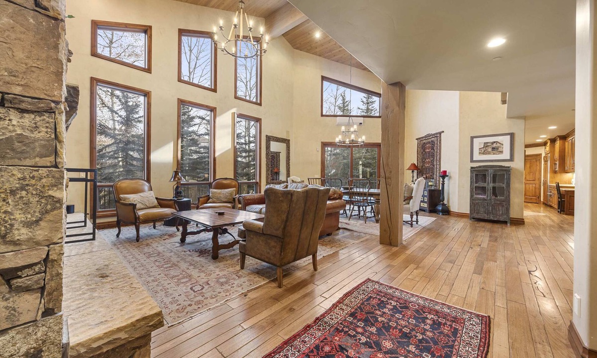 Deer Valley House | Luxury Mountain Retreat with Hot Tub in Park City