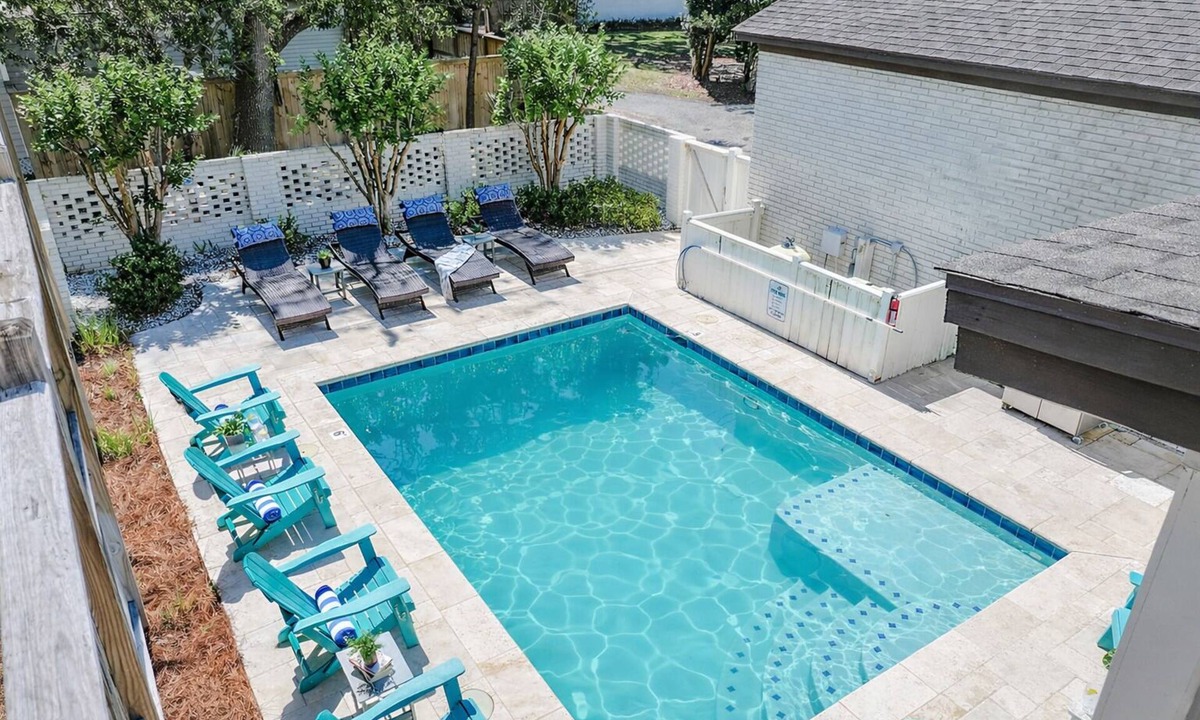 East Beach House | Magnificent Family East Beach Escape! Private Heated Pool, Putting Green, Short Walk To Beach
